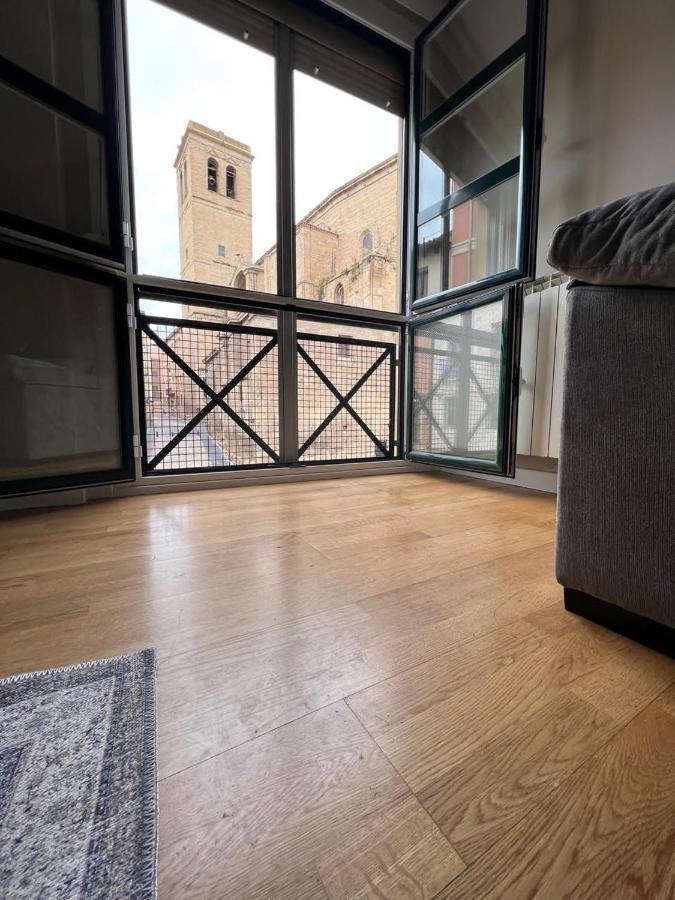 Santiago Tower Aire Ac Casco Antiguo By Apartamentos Logroño Extérieur photo