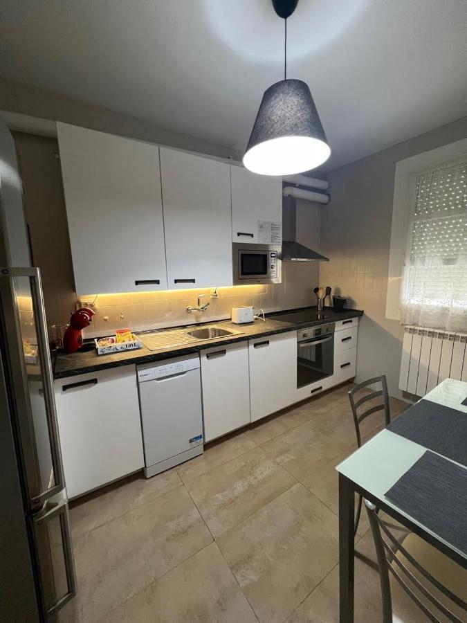 Santiago Tower Aire Ac Casco Antiguo By Apartamentos Logroño Extérieur photo